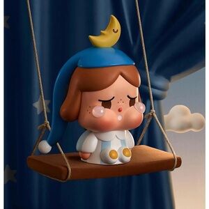 Crying to The Moon The Moon Catcher Mini